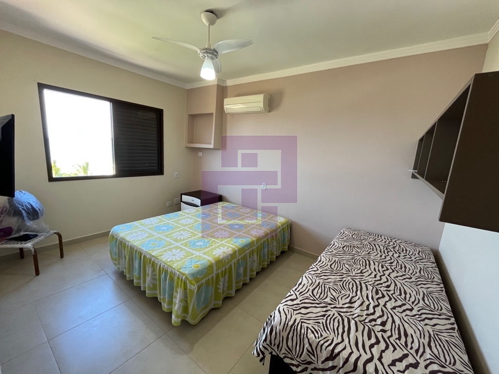 Apartamento no Tombo, todo reformado!
