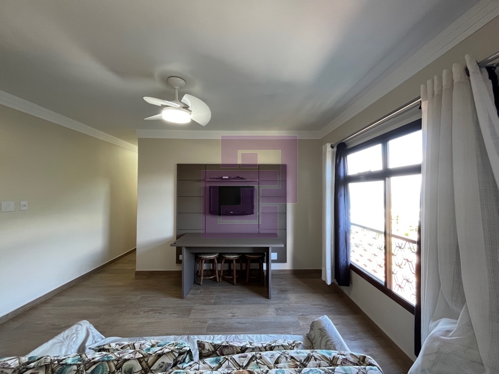 Apartamento no Tombo, todo reformado!