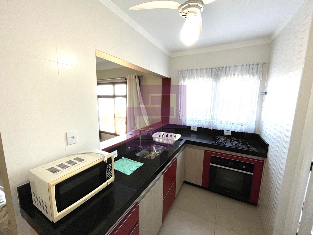 Apartamento no Tombo, todo reformado!