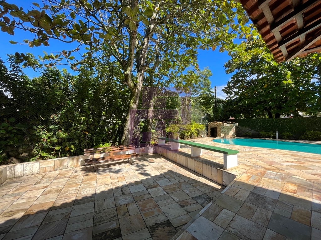 Apartamento no Tombo, todo reformado!