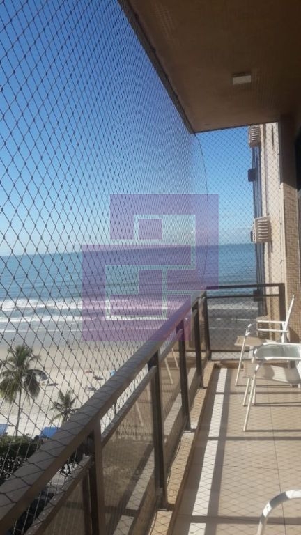 Venda de Apartamentos / Padrão na cidade de Guarujá
