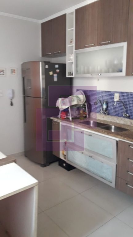 Venda de Apartamentos / Padrão na cidade de Guarujá