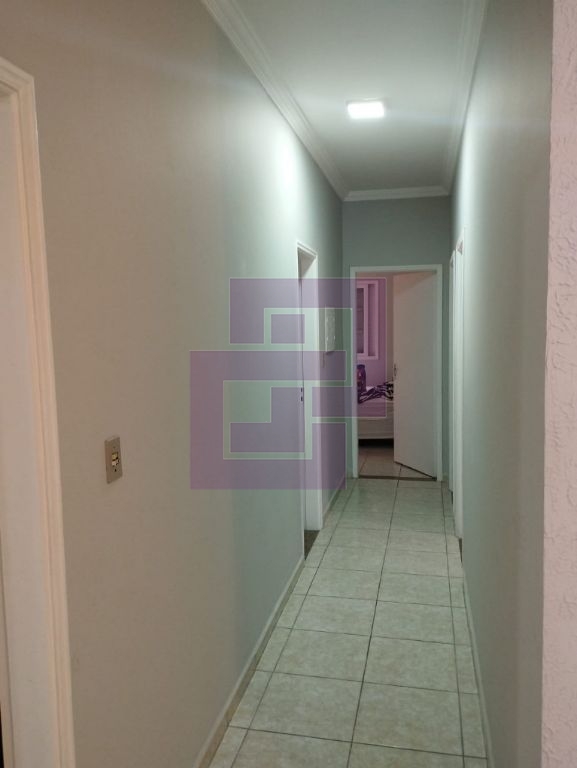 Venda de Casas / Padrão na cidade de Guarujá