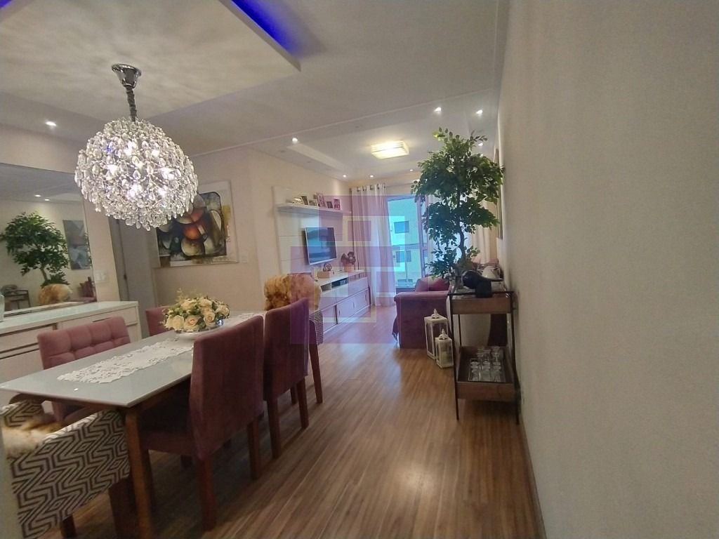 Venda de Apartamentos / Padrão na cidade de Guarujá