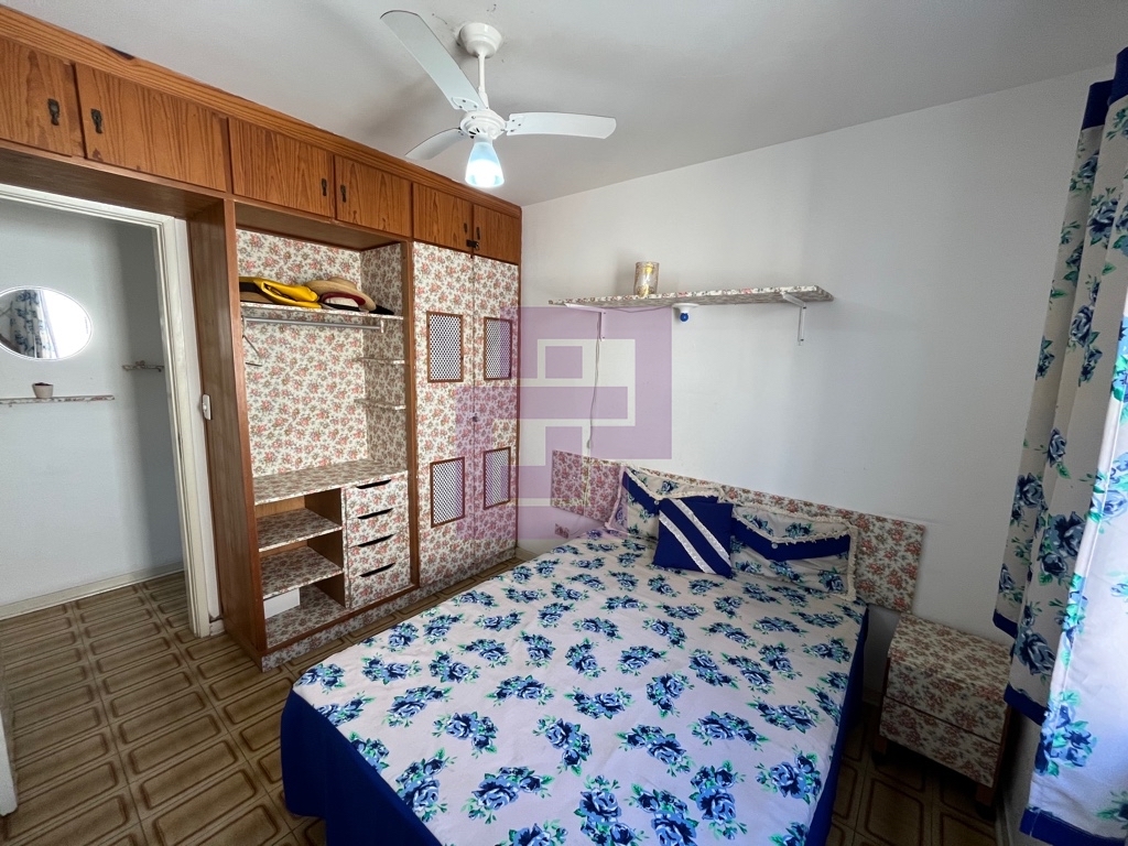 Praia da enseada, Apartamento com varanda sendo a vista livre, Travessa dom Pedro lado bairro
