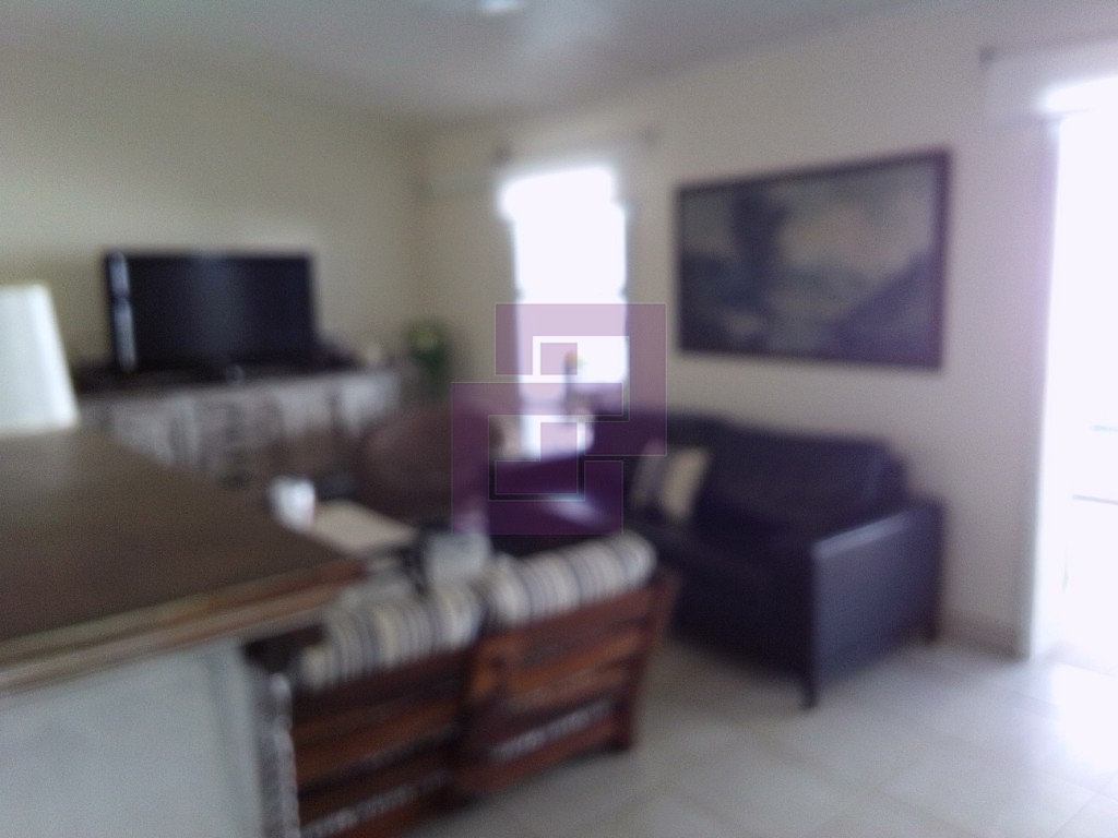Venda de Casas / Padrão na cidade de Guarujá
