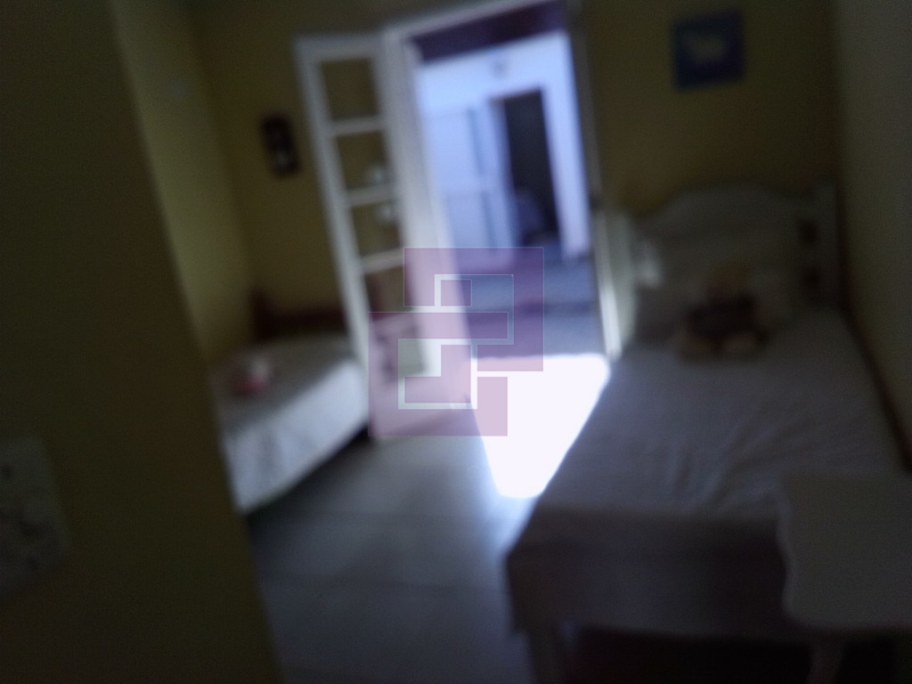 Venda de Casas / Padrão na cidade de Guarujá