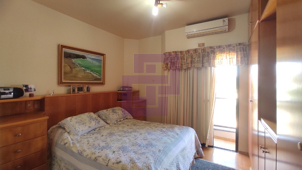 Apartamento na enseada - 50mt da praia!!