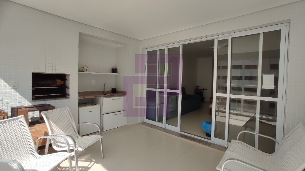 Apartamento com vista para mata atlântica e próximo ao mar!!