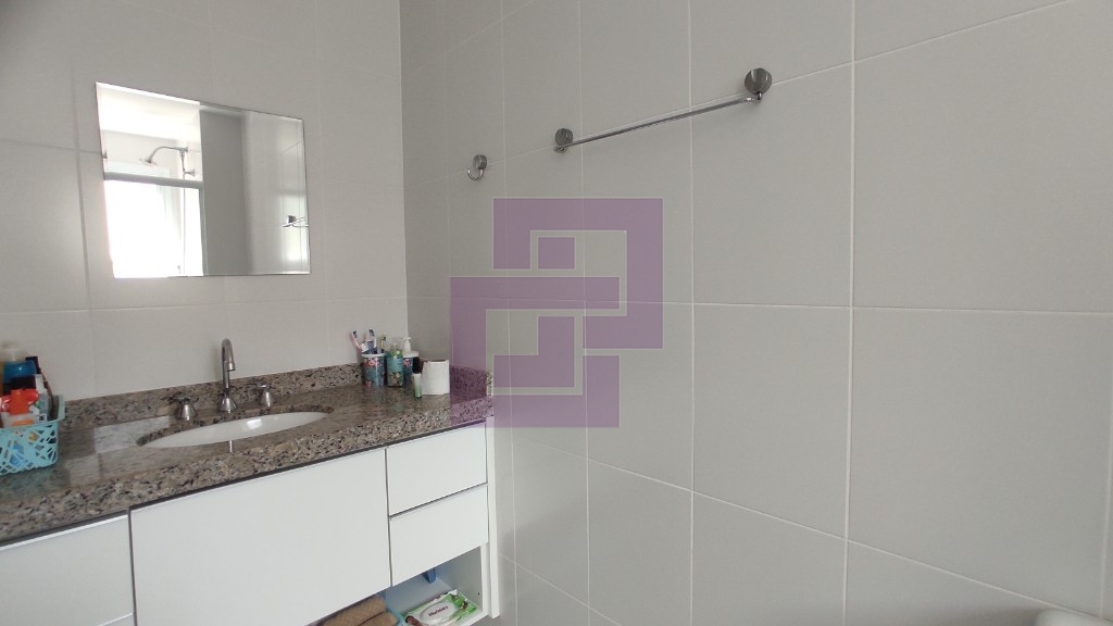 Apartamento com vista para mata atlântica e próximo ao mar!!