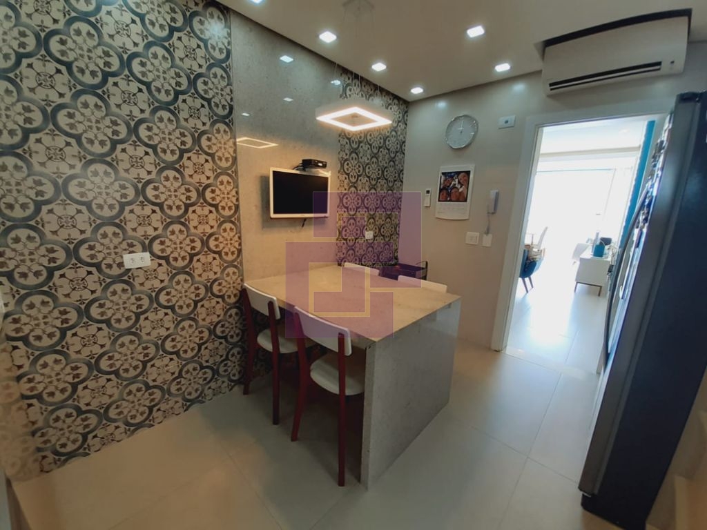 Venda de apartamentos / padrão na cidade de guarujá