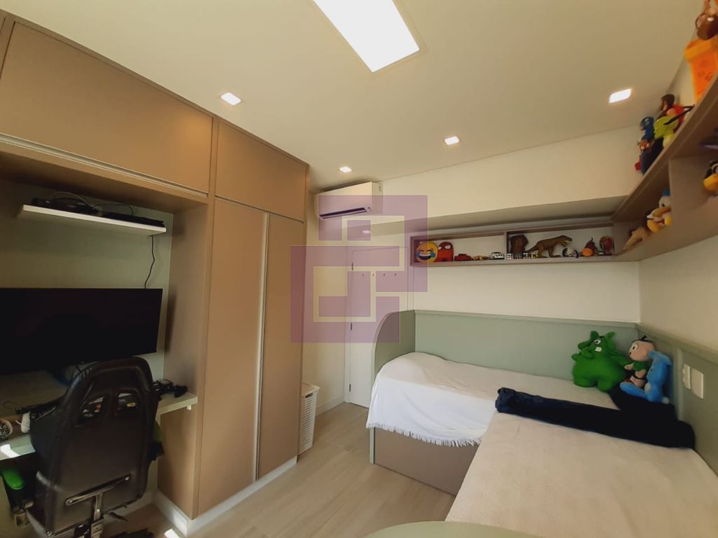 Venda de Apartamentos / Padrão na cidade de Guarujá