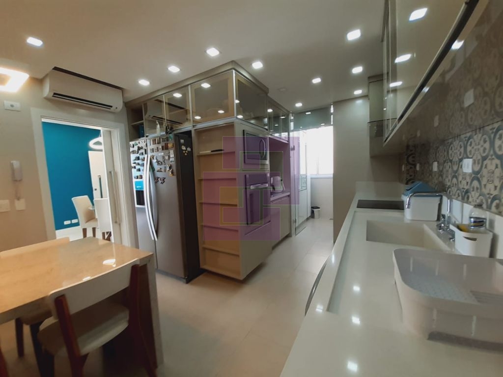 Venda de apartamentos / padrão na cidade de guarujá