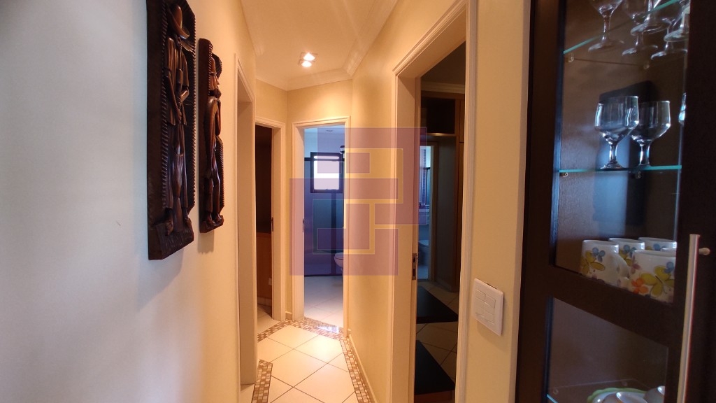 Ótimo apartamento na enseada!!