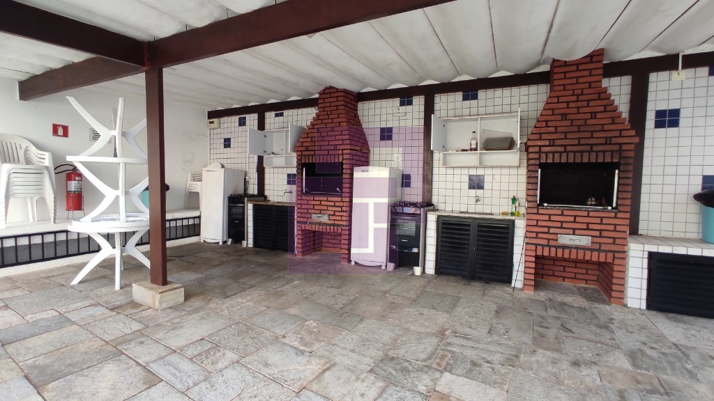 Ótimo apartamento na enseada!!