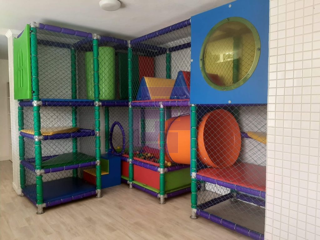 Venda de Apartamentos / Padrão na cidade de Guarujá