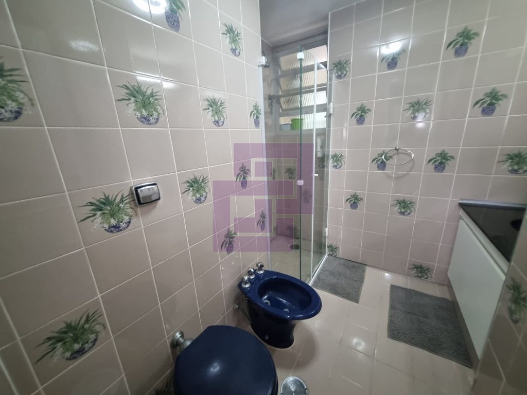Venda de Apartamentos / Padrão na cidade de Guarujá
