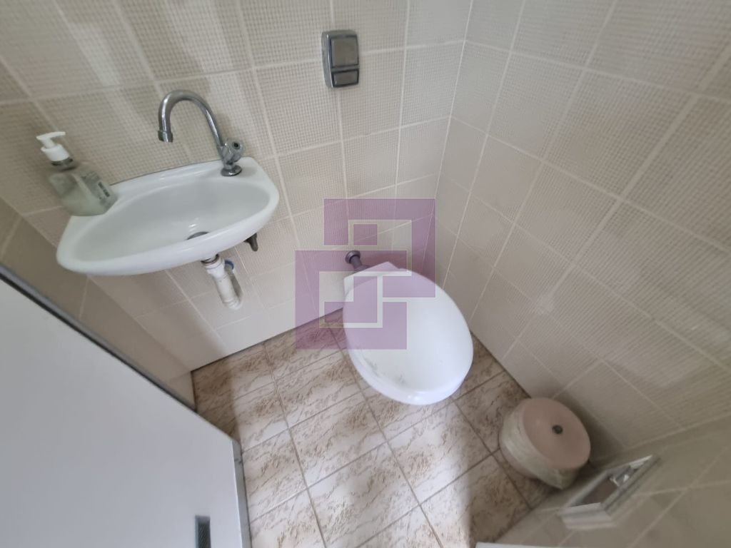 Venda de Apartamentos / Padrão na cidade de Guarujá