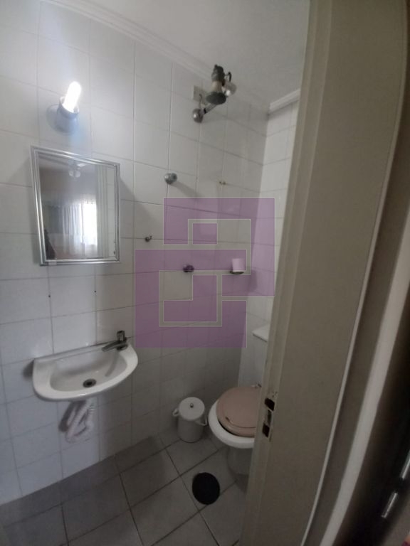 Venda de Apartamentos / Padrão na cidade de Guarujá