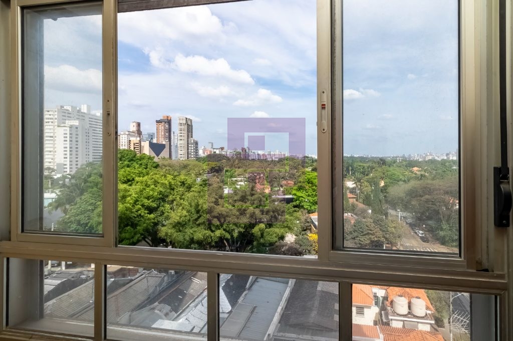 Venda de Apartamentos / Padrão na cidade de São Paulo