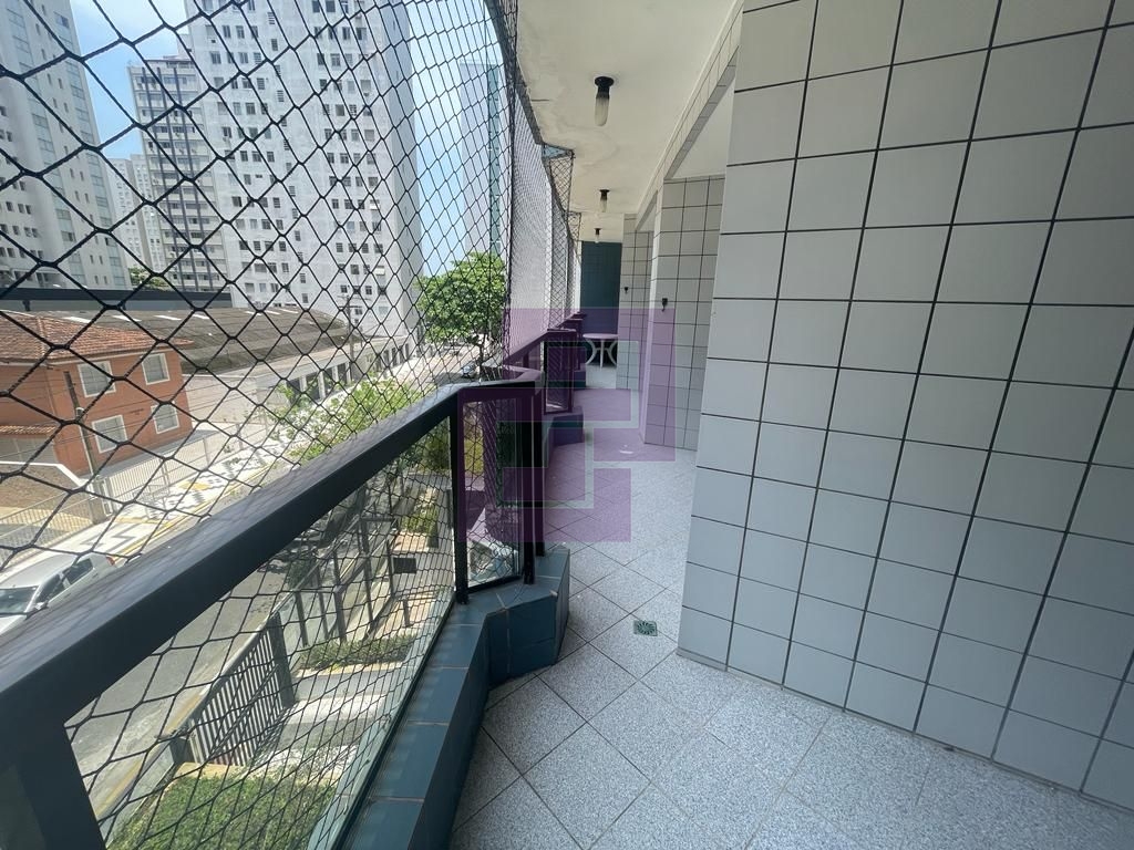 Venda de Apartamentos / Padrão na cidade de Guarujá