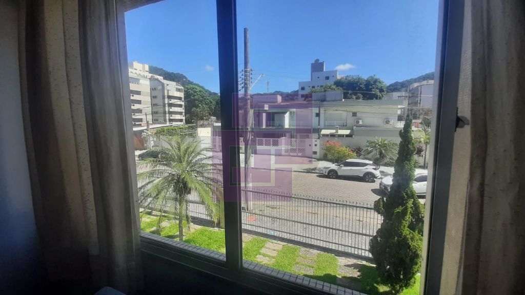 Enseada 400 metros do Mar !!!!
