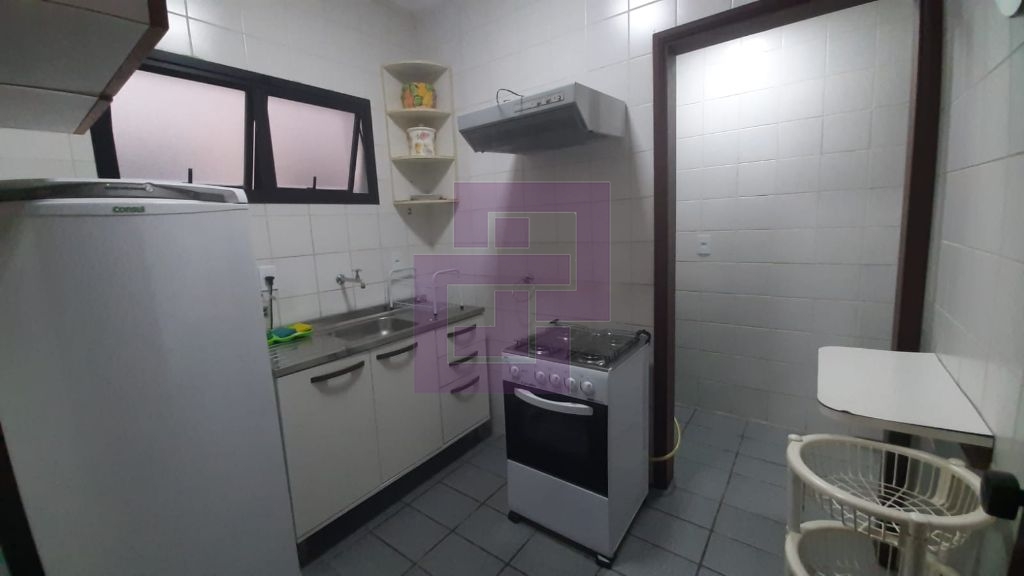 Otimo Apartamento. 700mtrs da praia. Enseada.