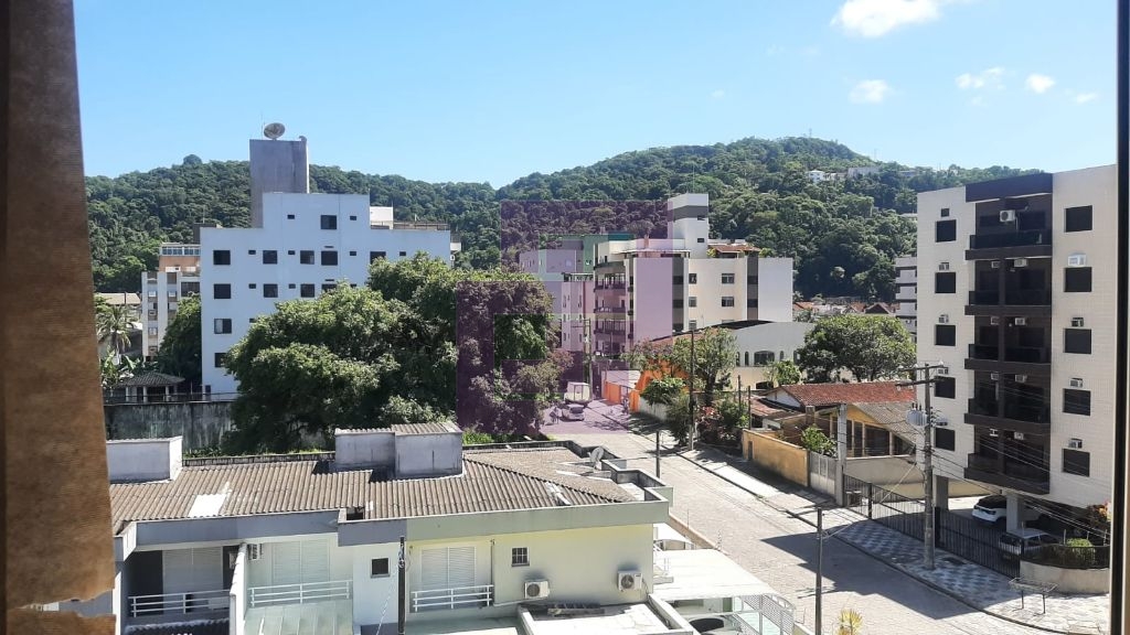Venda de Apartamentos / Padrão na cidade de Guarujá