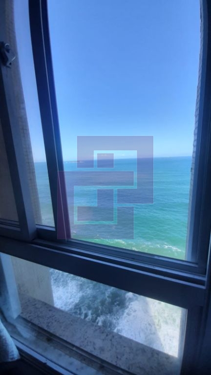 Vista total para o mar , reformado !