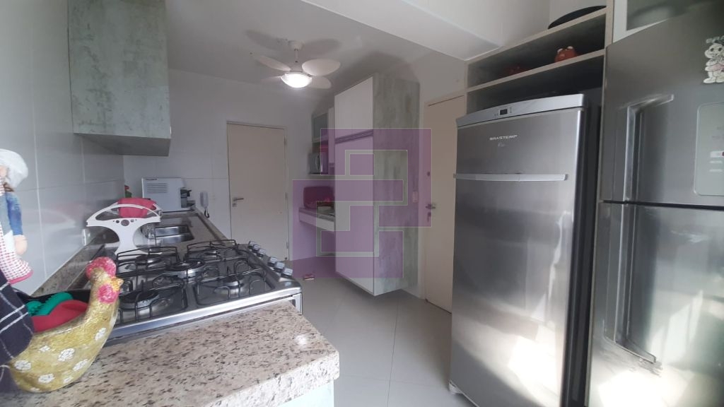 Cobertura penthouse com piscina e churrasqueira , com linda 
