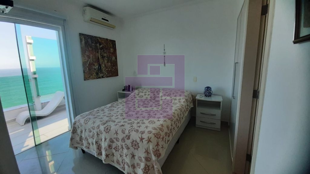 Cobertura penthouse com piscina e churrasqueira , com linda vista para o mar!!!