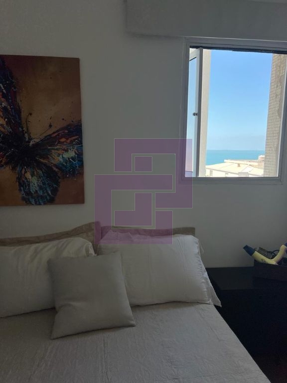 Venda de Apartamentos / Padrão na cidade de Guarujá