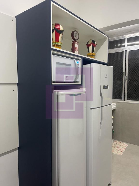 Venda de Apartamentos / Padrão na cidade de Guarujá