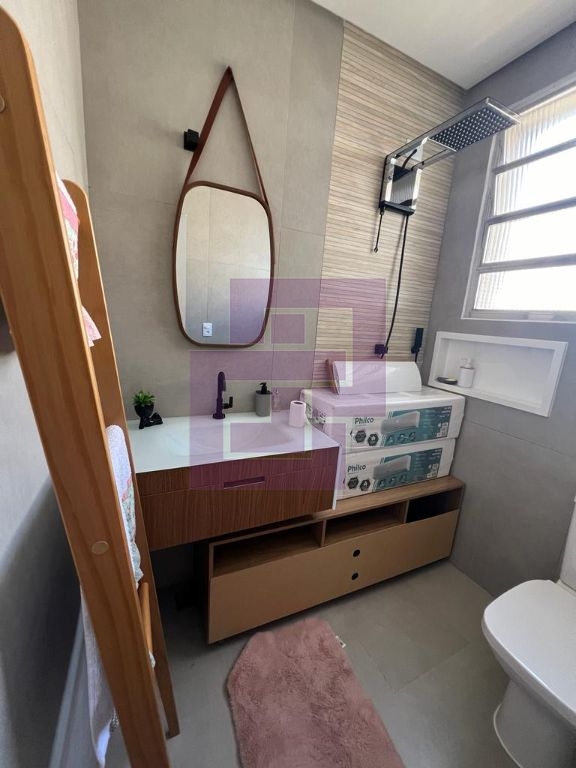 Venda de Apartamentos / Padrão na cidade de Guarujá