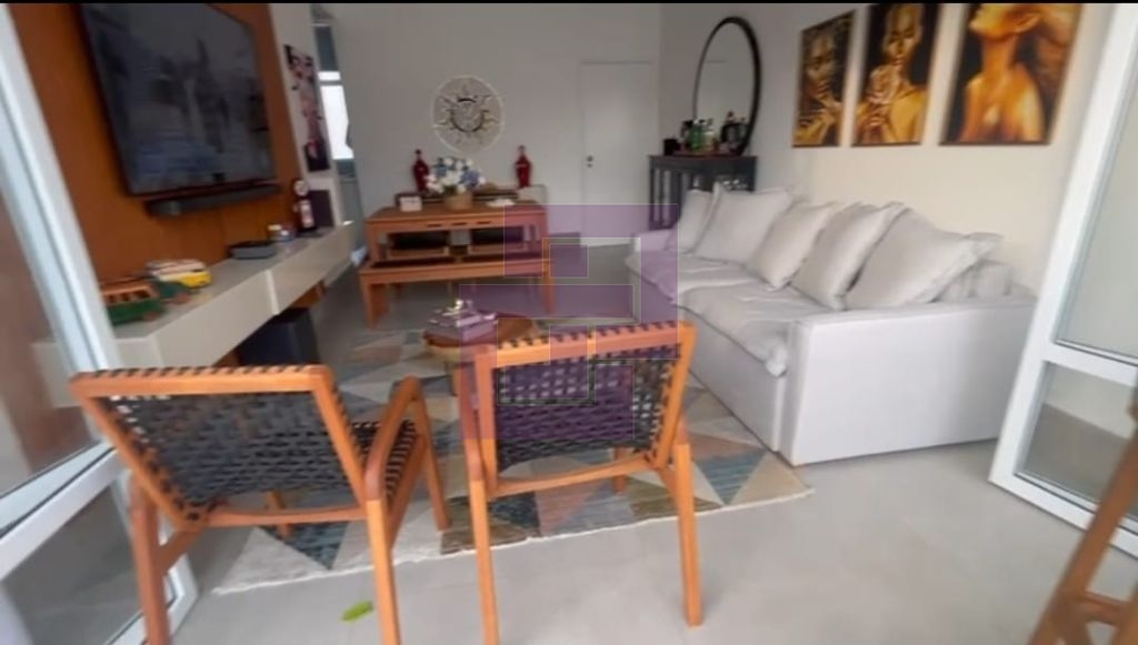 Venda de Apartamentos / Padrão na cidade de Guarujá
