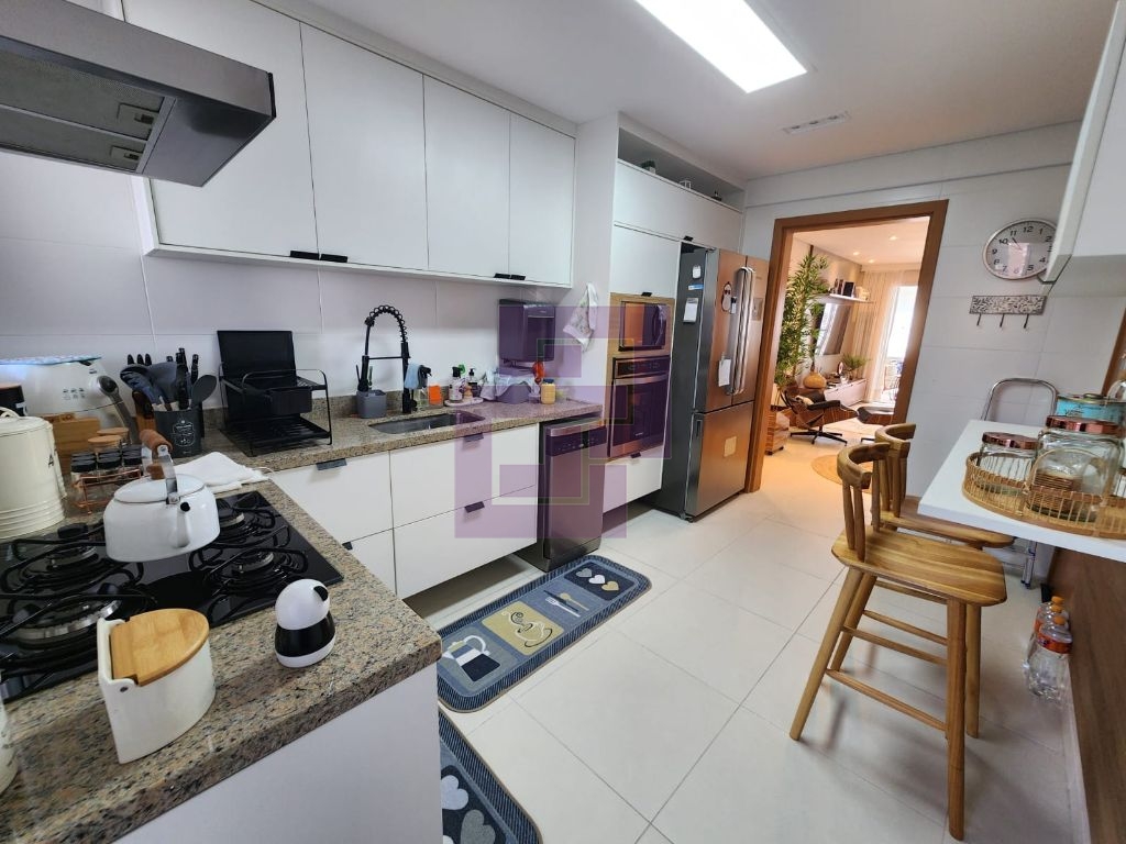 Pitangueiras luxuoso construção nova!