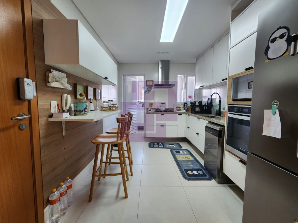 Pitangueiras luxuoso construção nova!