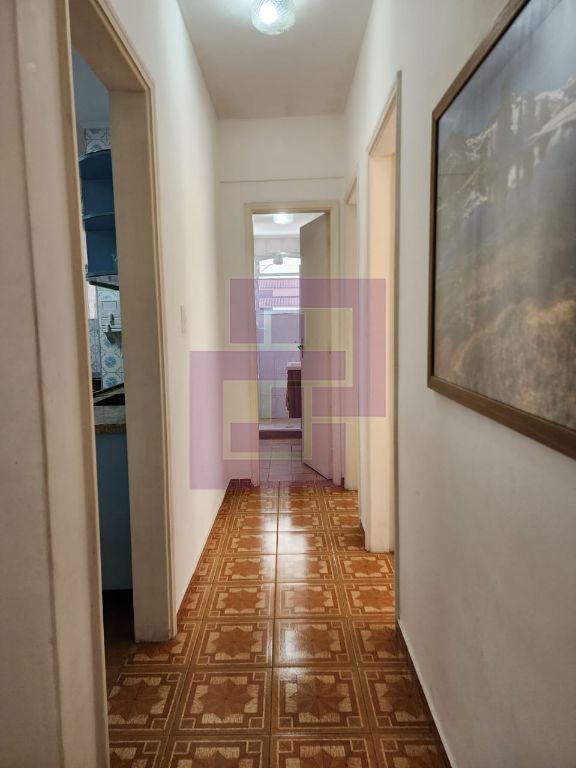 Apartamento Pitangueiras 1 quadra da praia R$ 410 mil.