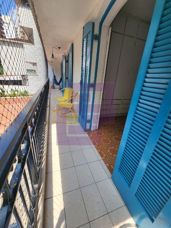 Apartamento Pitangueiras 1 quadra da praia R$ 410 mil.