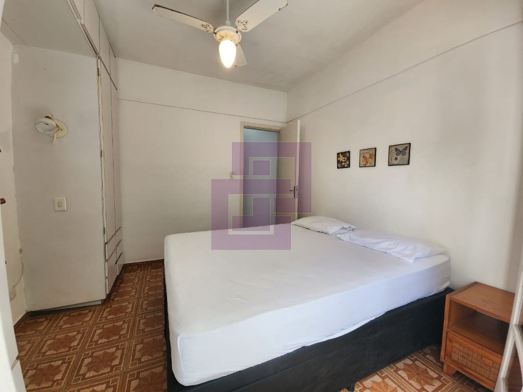 Apartamento Pitangueiras 1 quadra da praia R$ 410 mil.