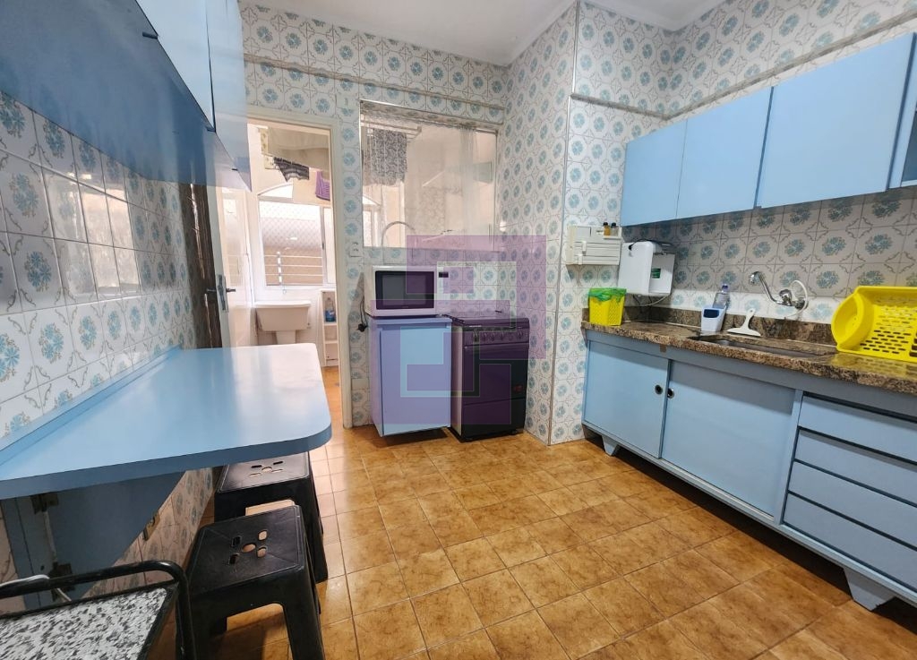 Apartamento Pitangueiras 1 quadra da praia R$ 410 mil.