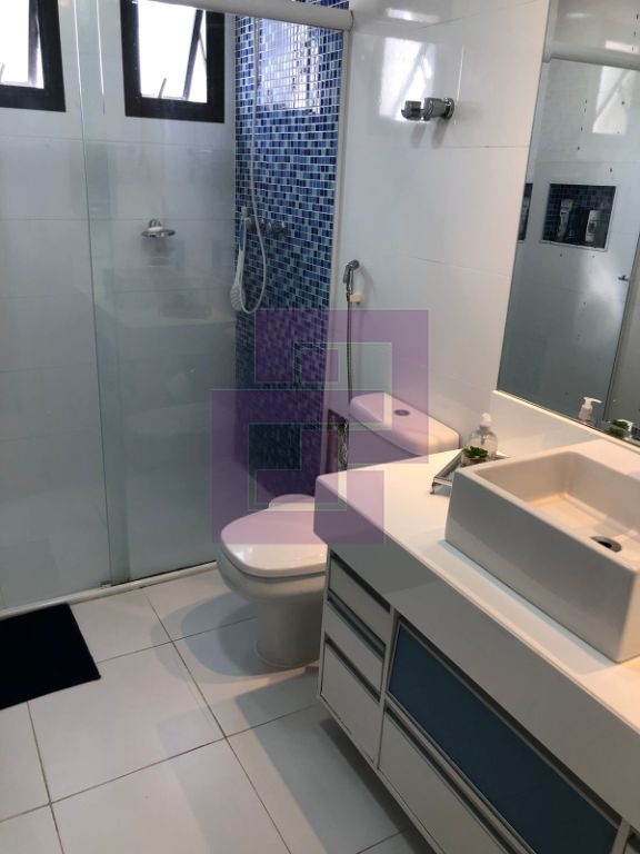 Lindo Apartamento à Venda - Finamente Decorado e Próximo à Praia das Pitangueiras