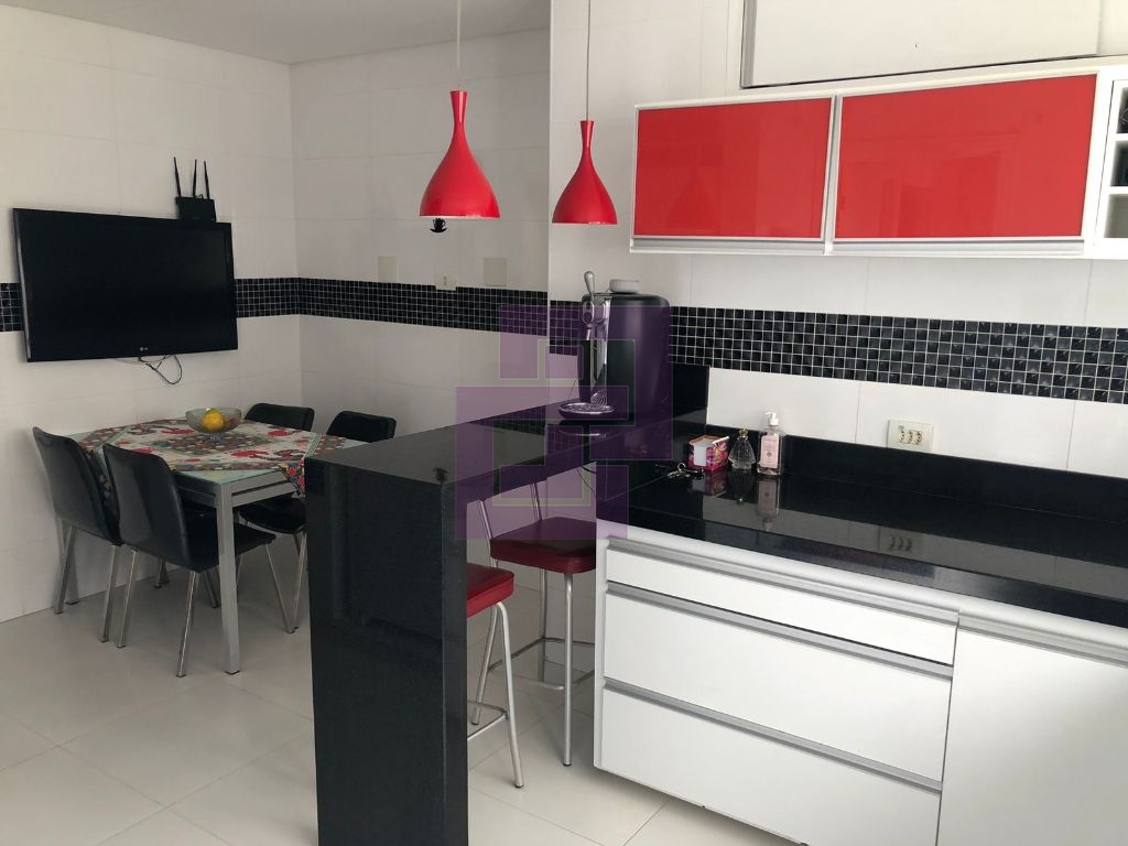 Lindo Apartamento à Venda - Finamente Decorado e Próximo à Praia das Pitangueiras