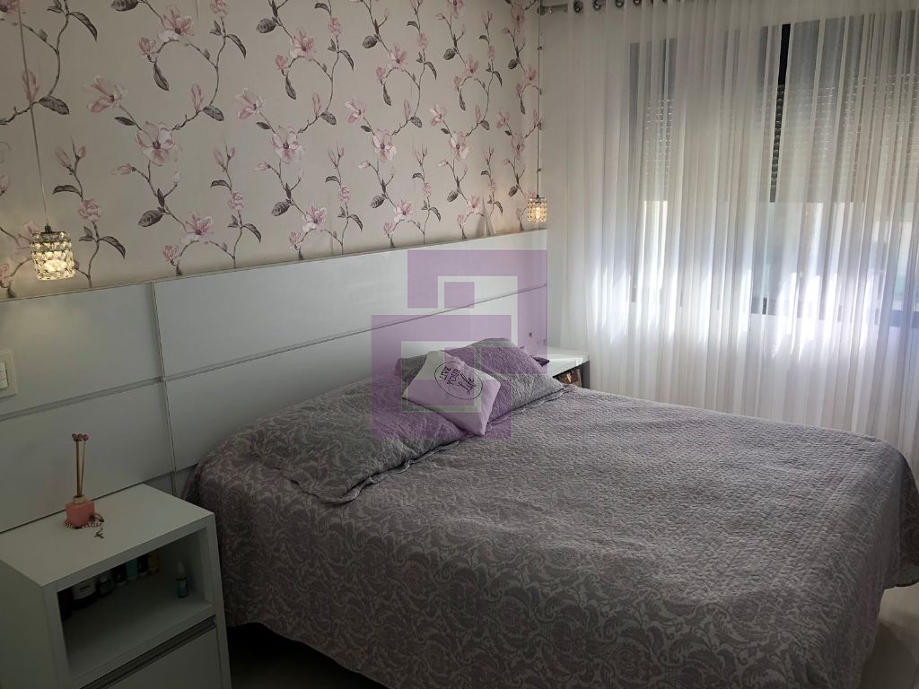 Lindo Apartamento à Venda - Finamente Decorado e Próximo à Praia das Pitangueiras