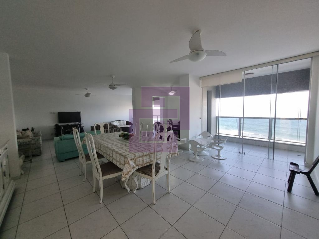 Apartamento à Venda com Vista para o Mar – Praia das Astúrias