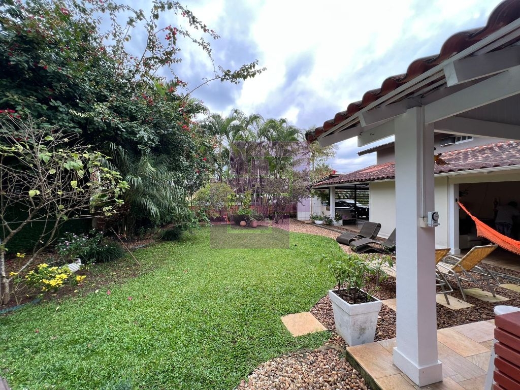 Casa à venda no condomínio residencial park lane – 3 suítes 