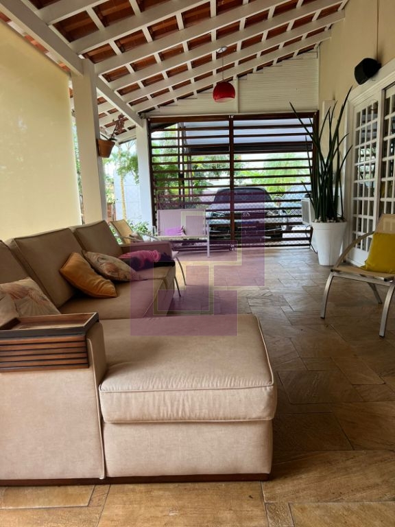 Casa à venda no condomínio residencial park lane – 3 suítes 