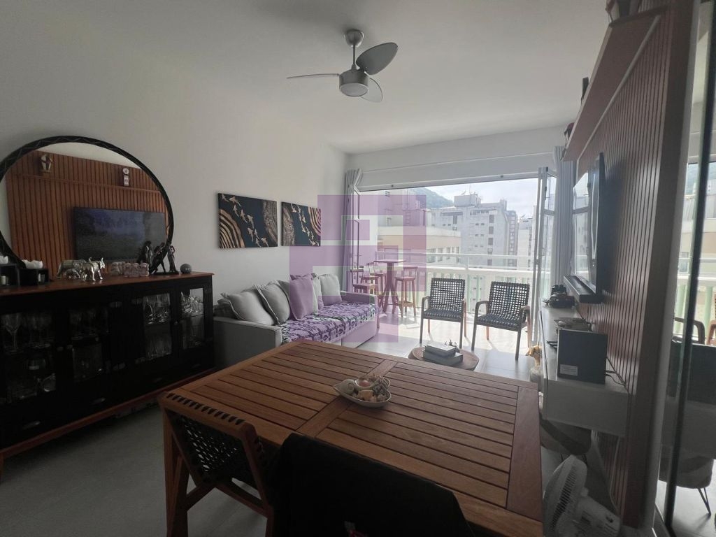 Apartamento Beira-Mar à Venda por R$ 748.000,00 – Vista para o Oceano na Praia das Pitangueiras, Guarujá