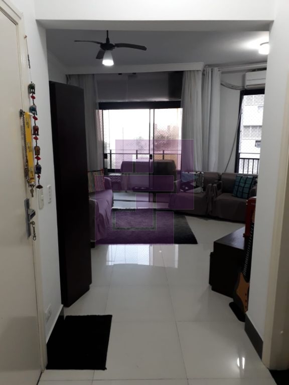 Apartamento à Venda na Orla da Praia das Pitangueiras por R$ 700.000,00