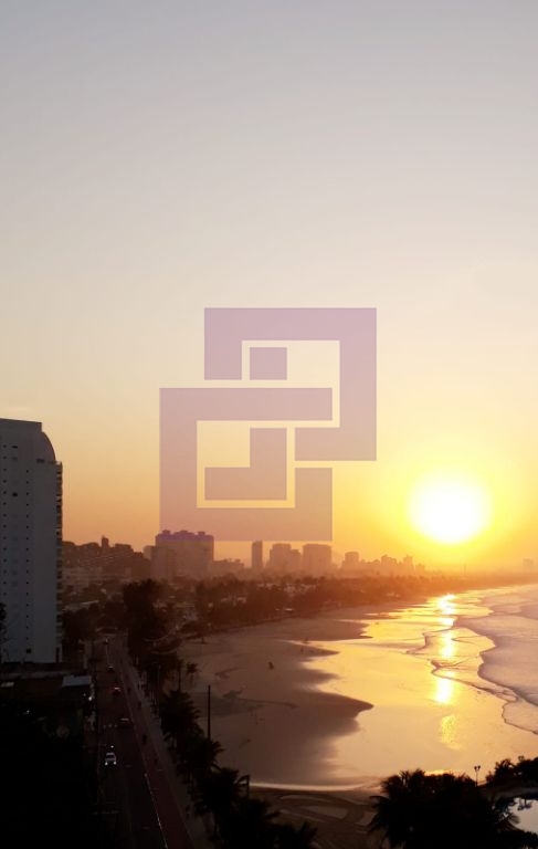 Apartamento à Venda na Orla da Praia das Pitangueiras por R$ 700.000,00